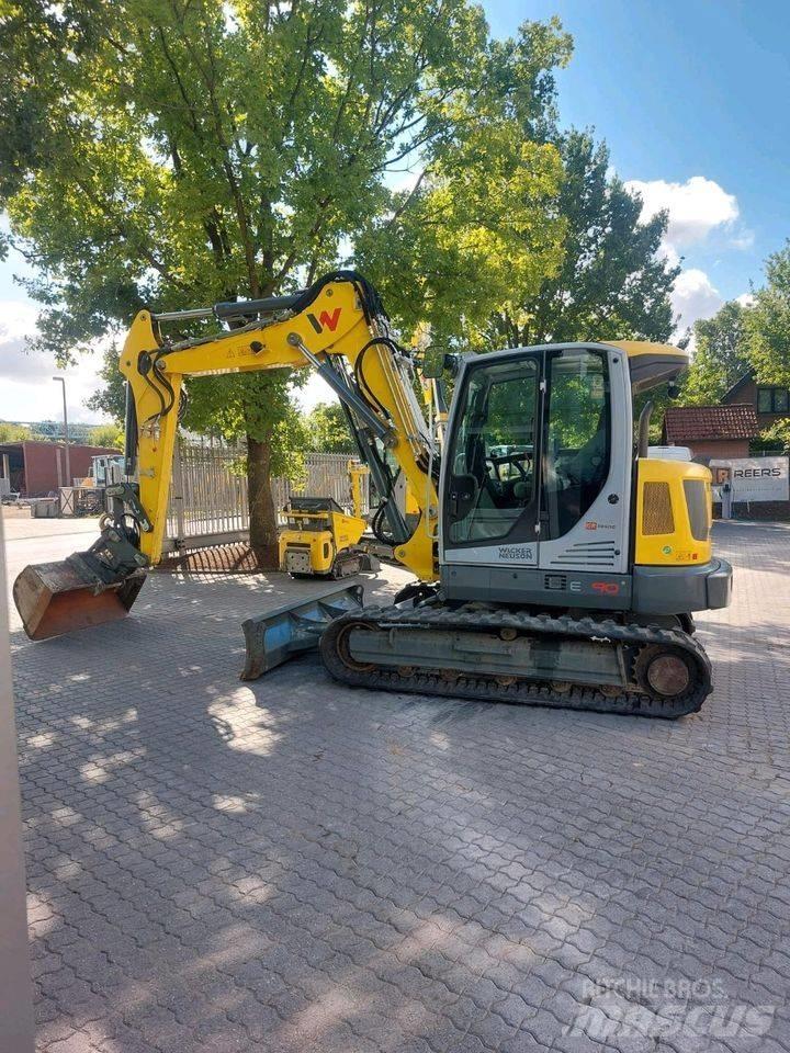 Wacker Neuson ET90 Lánctalpas kotrók