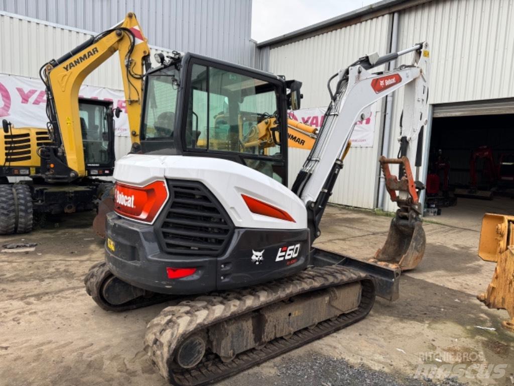 Bobcat E60 *FR006 Mini kotrók < 7t