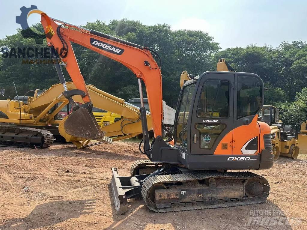 Doosan DX 60 Mini kotrók < 7t