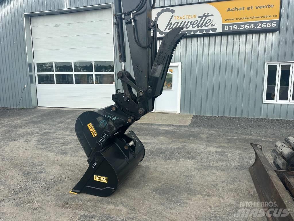 John Deere 75G Lánctalpas kotrók
