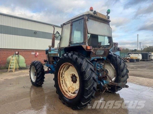 Ford 8210 Traktorok