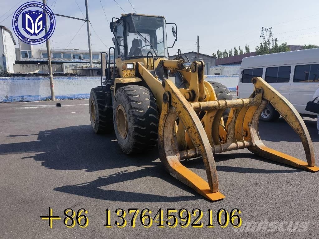 Komatsu WA 320-3 Gumikerekes homlokrakodók