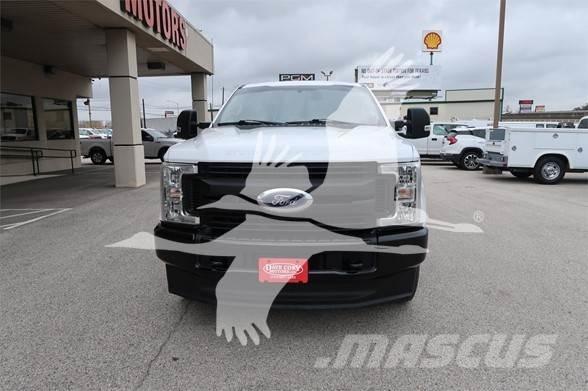Ford F250 SD Építőipar - Egyebek