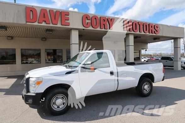 Ford F250 SD Építőipar - Egyebek