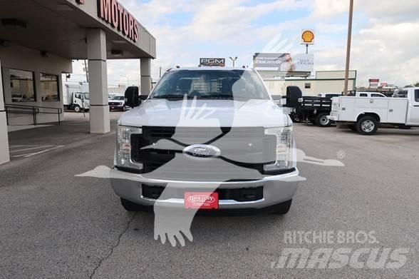 Ford F350 SD Építőipar - Egyebek