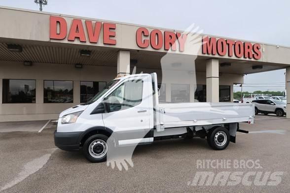Ford TRANSIT Platós / Ponyvás teherautók
