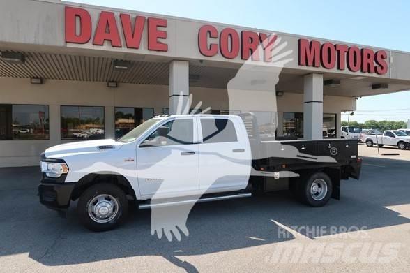 RAM 3500 HD Platós / Ponyvás teherautók