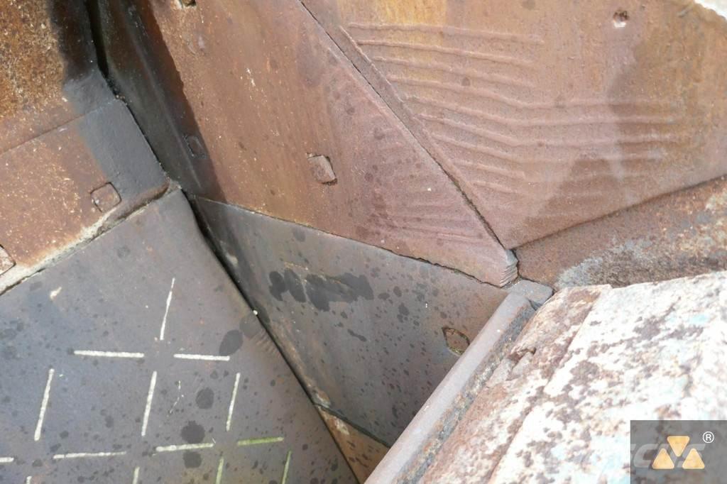 Kue-Ken 114 (42x27) Törőgépek