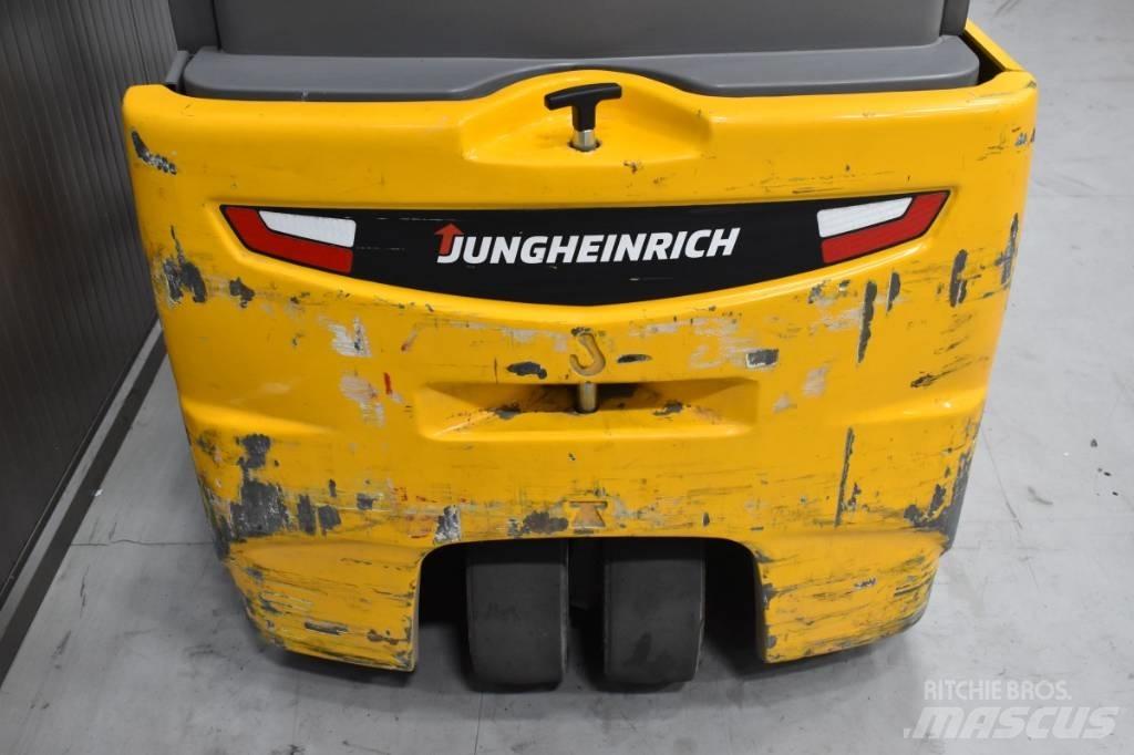 Jungheinrich EFG 220 Elektromos targoncák