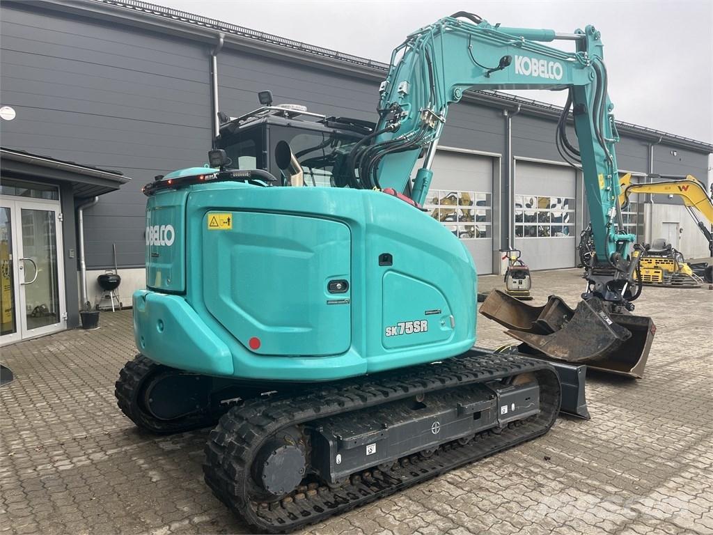 Kobelco SK 75 SR Közepes (midi) kotrók 7 t - 12 t