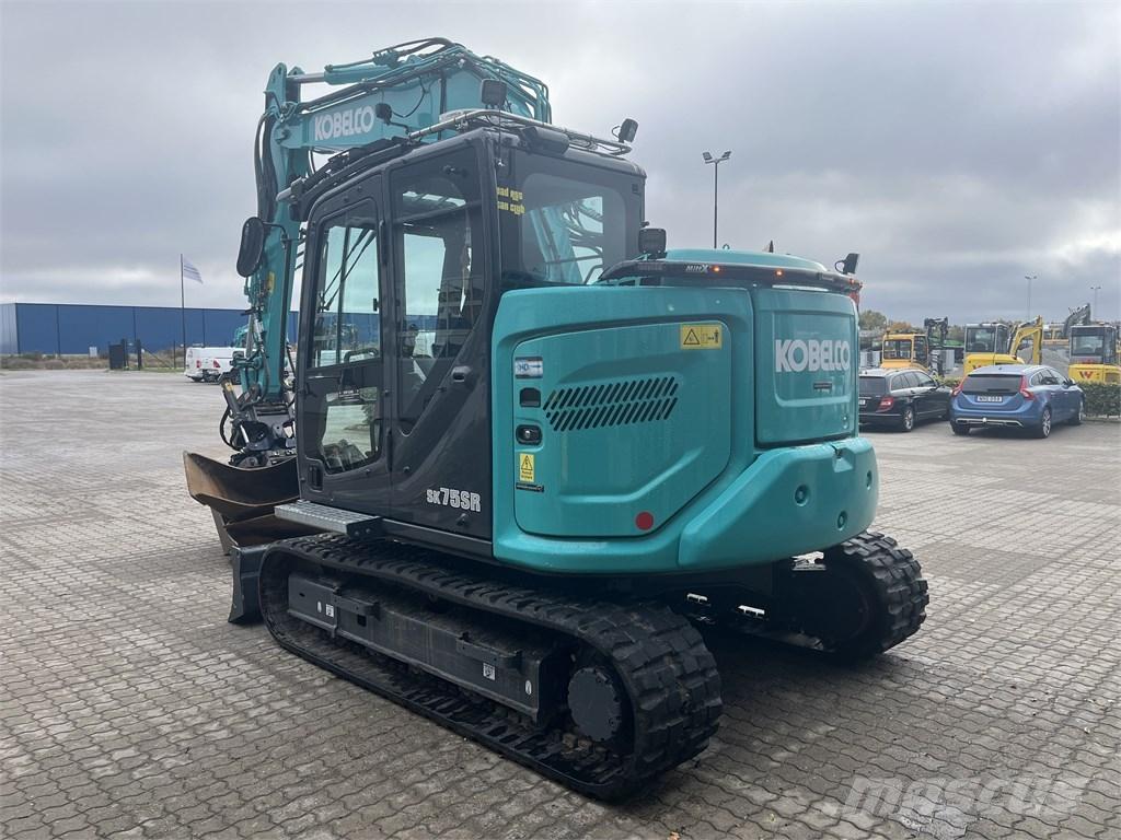 Kobelco SK 75 SR Közepes (midi) kotrók 7 t - 12 t
