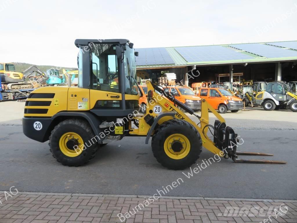 Terex TL 80 Gumikerekes homlokrakodók