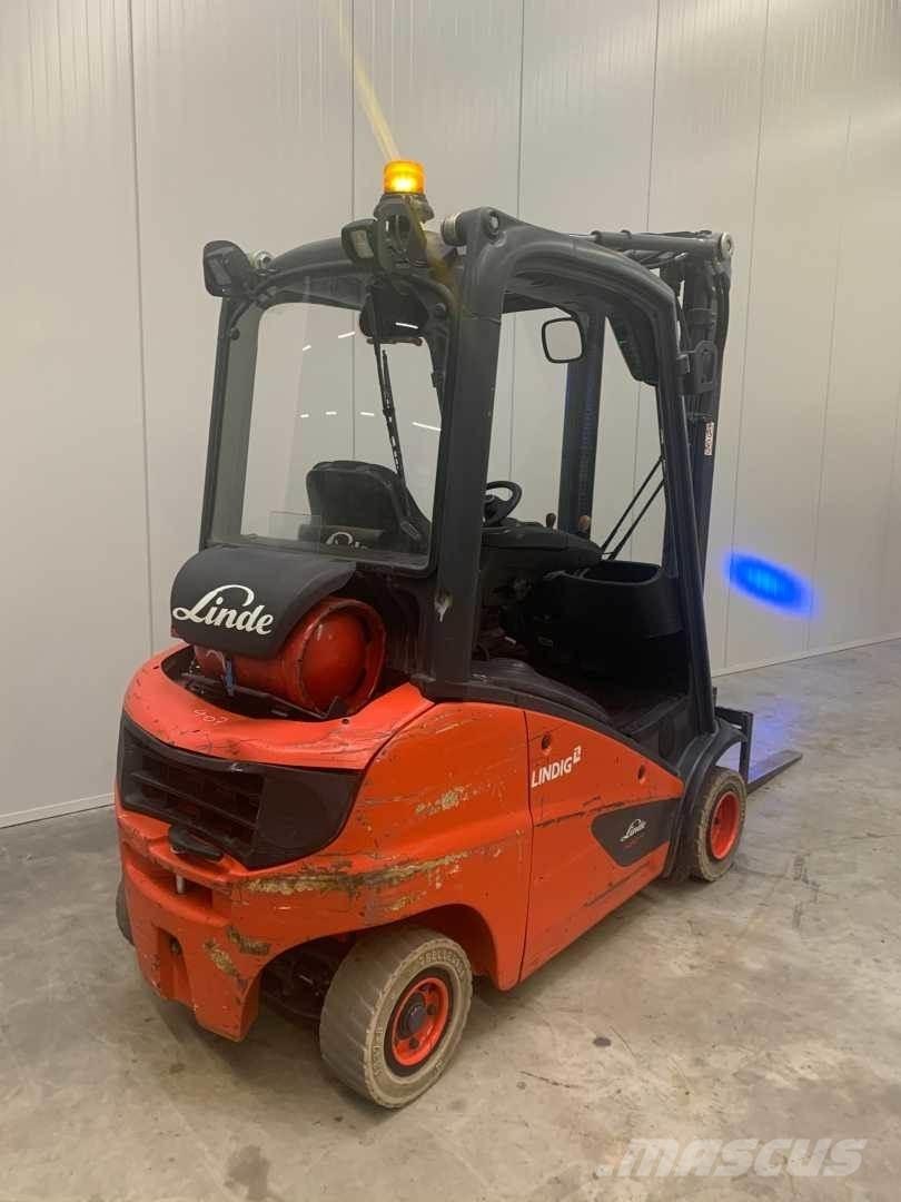 Linde H20T Gázüzemű targoncák