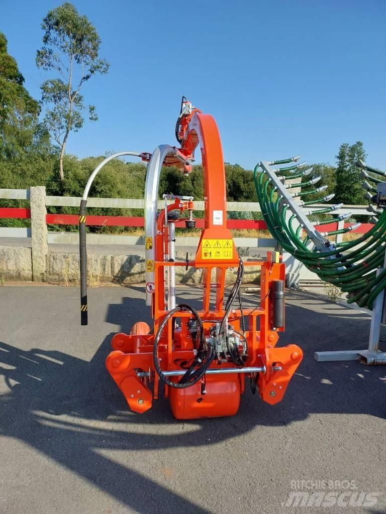 Kverneland WR1250A Göngyölő gépek