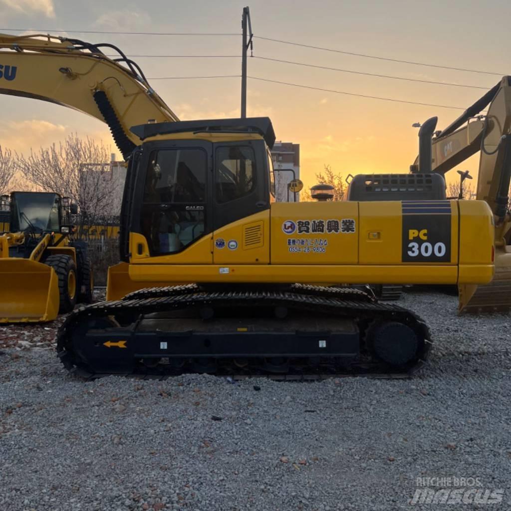Komatsu PC 300 Lánctalpas kotrók