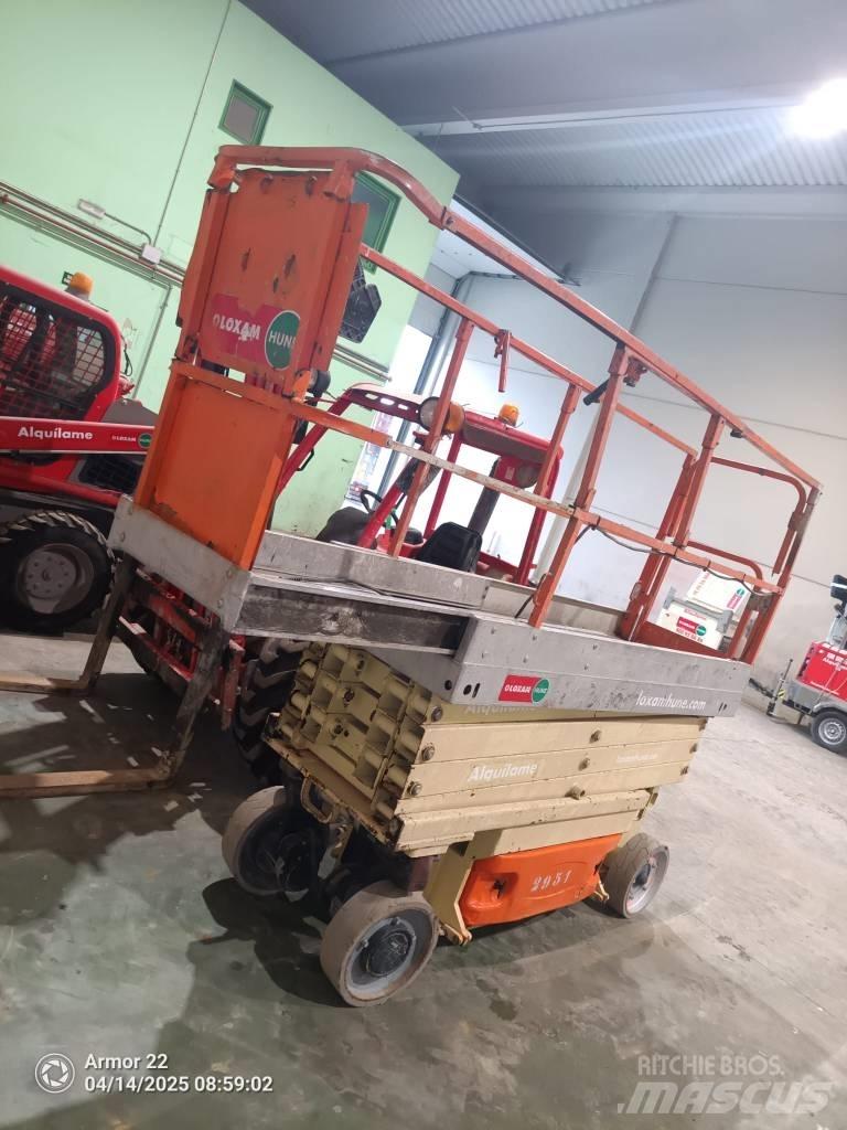 JLG 2630 ES Ollós emelők