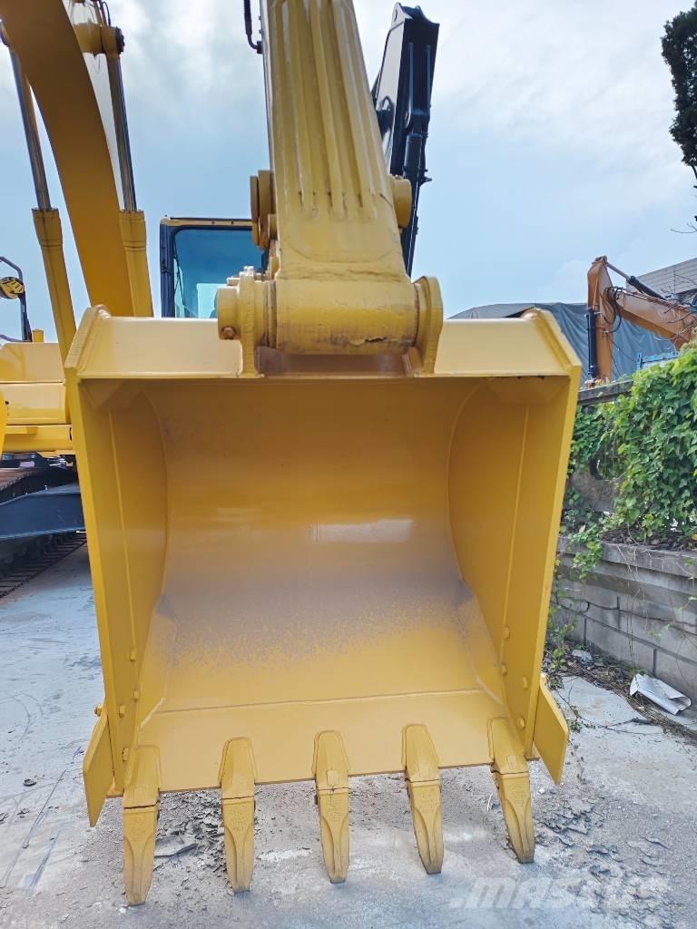Komatsu PC 220-7 Lánctalpas kotrók