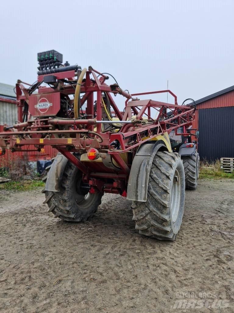 Hardi Commander 3200 Vontatott trágyaszórók