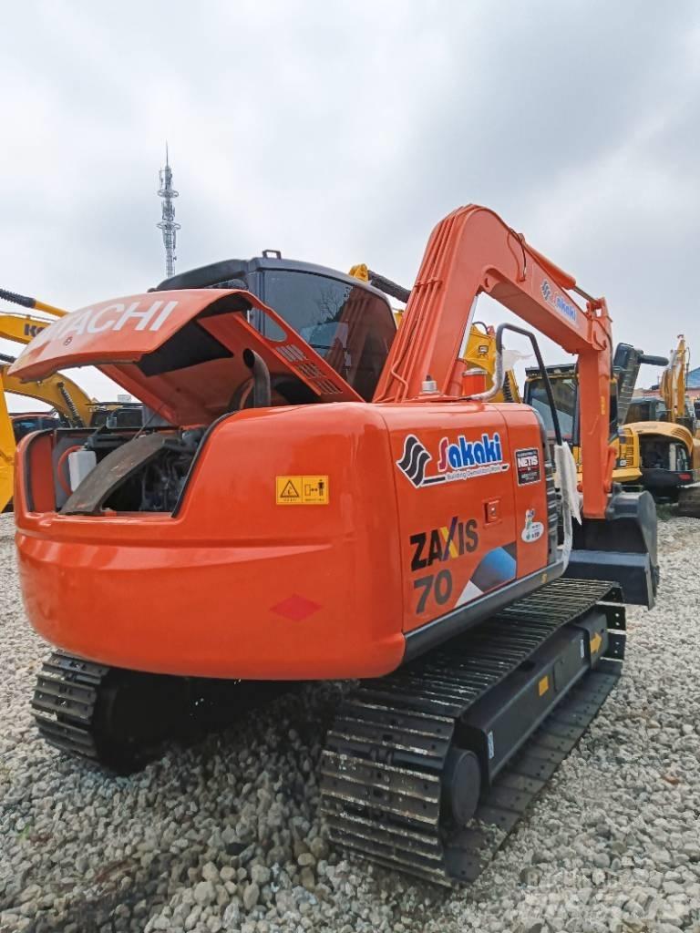 Hitachi ZX 70 Mini kotrók < 7t
