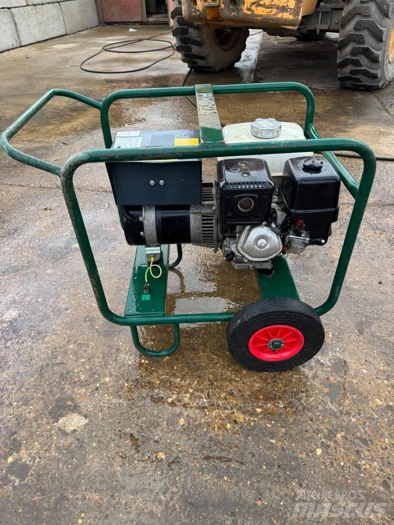 Harrington 3.8KVA Benzin Áramfejlesztők