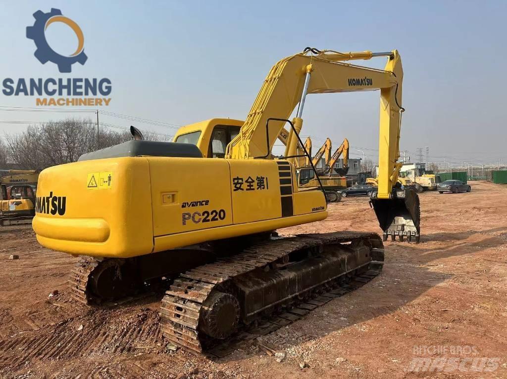 Komatsu PC 200 Lánctalpas kotrók