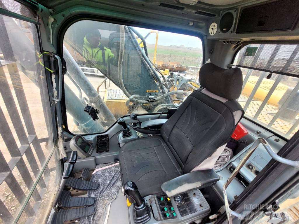 Volvo EC290 Lánctalpas kotrók