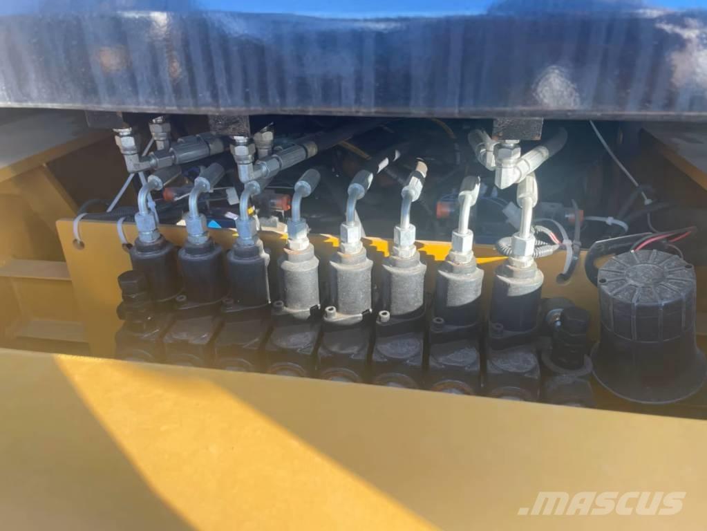 CAT 420F Kotrórakodók