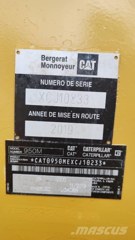 CAT 950 M Gumikerekes homlokrakodók