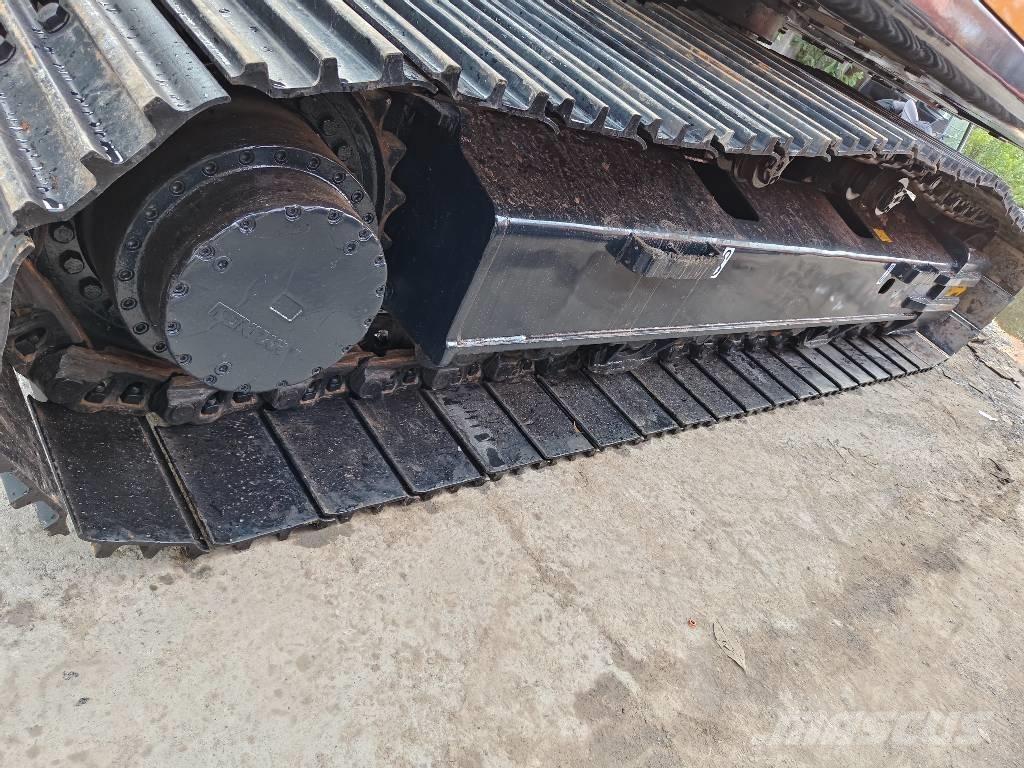 Hyundai R305LC-9T Lánctalpas kotrók