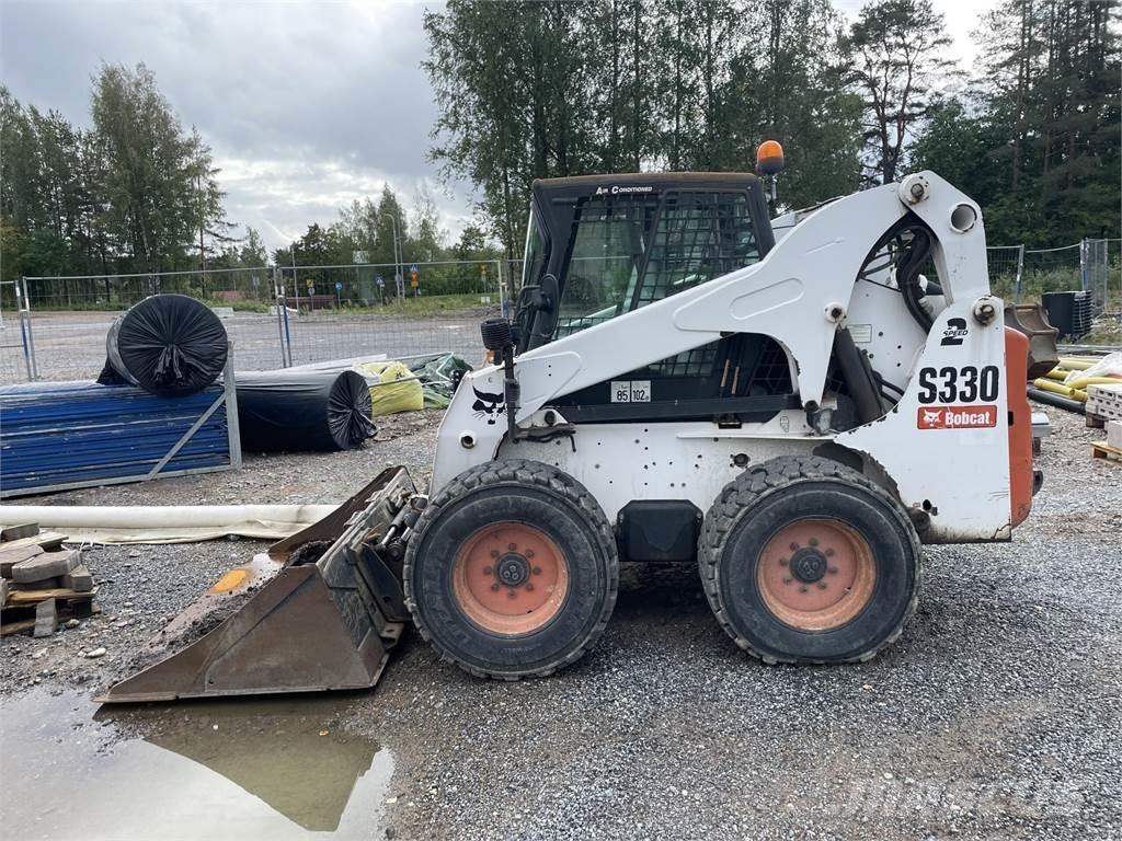 Bobcat S330 Kompaktrakodók
