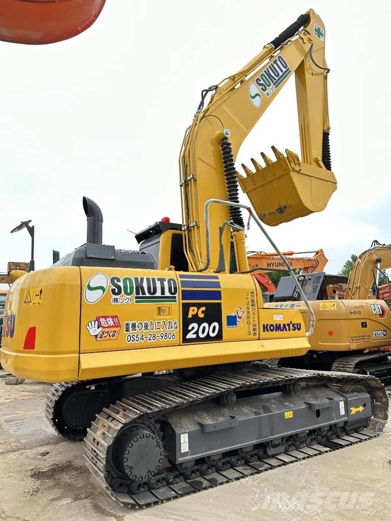 Komatsu PC 200-8 Lánctalpas kotrók