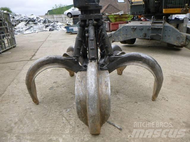 CAT M 322 C MH Gumikerekes kotrók