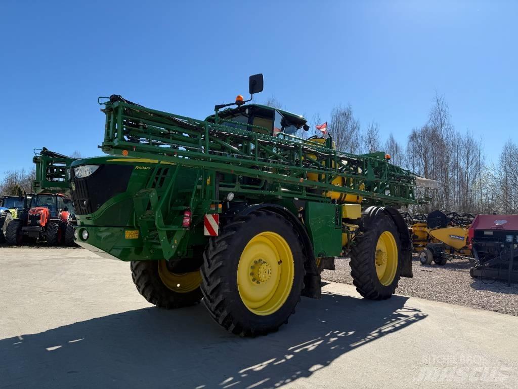 John Deere R4040i Önjáró trágyaszórók