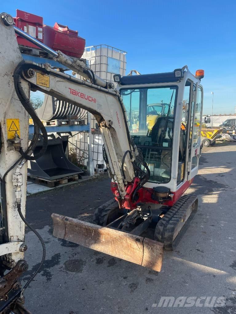 Takeuchi TB 219 Mini kotrók < 7t