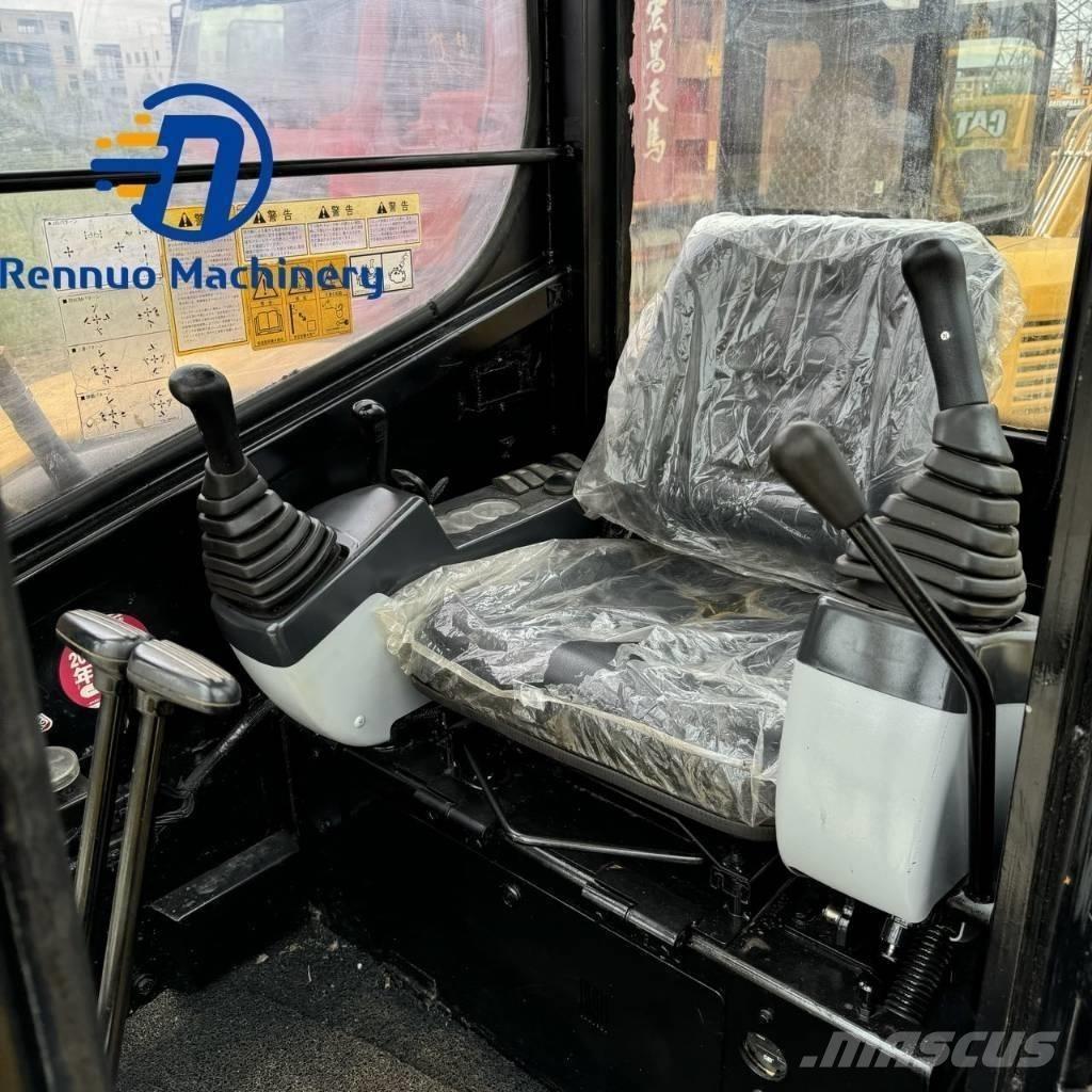 CAT 305 C CR Mini kotrók < 7t