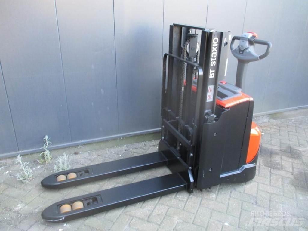 BT SWE 200D Gyalogkíséretű targonca