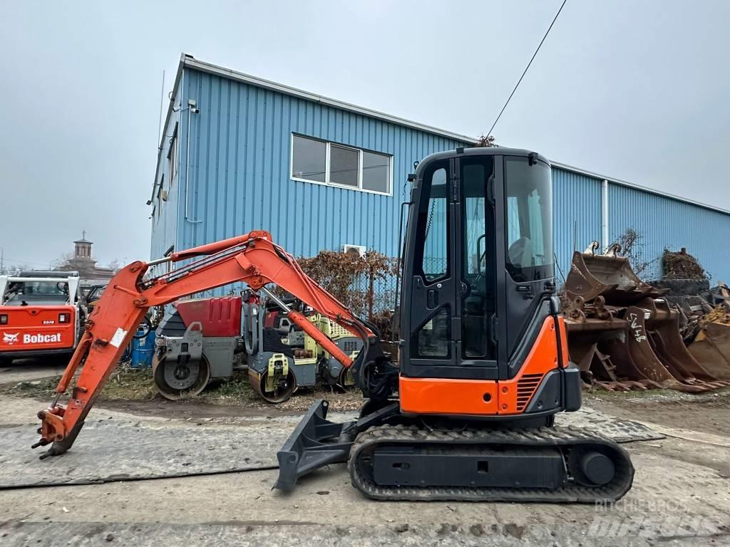 Hitachi ZX 27 U-2 Mini kotrók < 7t