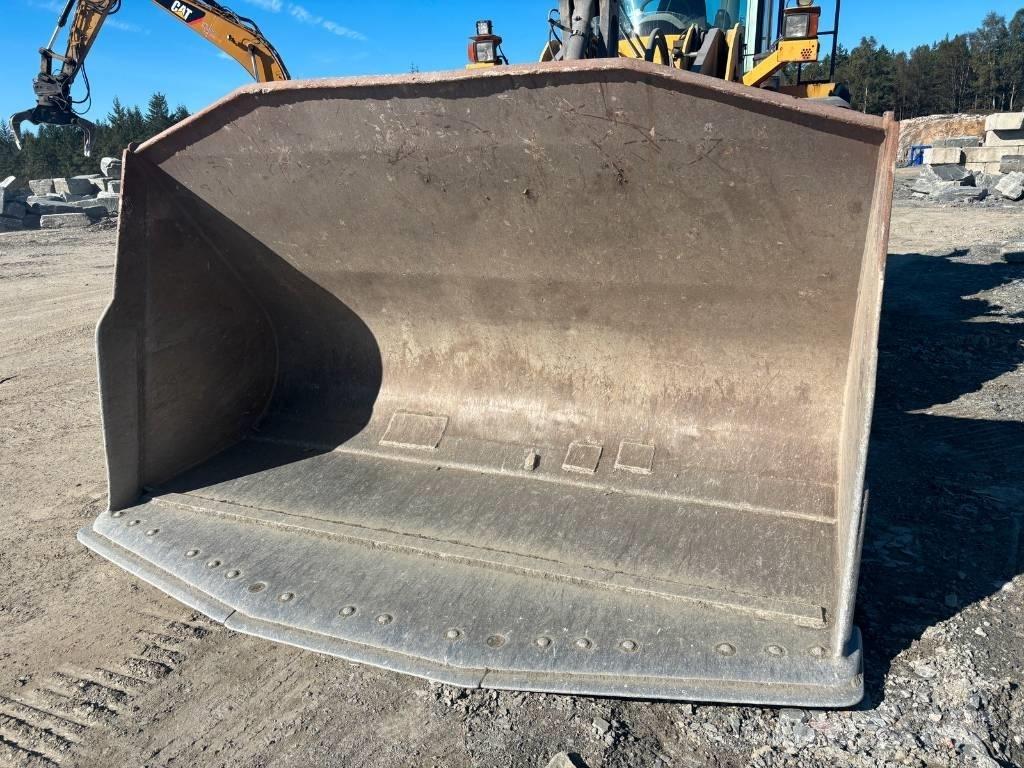 Volvo L 180 G Gumikerekes homlokrakodók