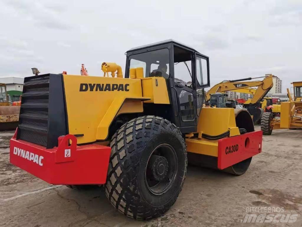 Dynapac CA 30 D Egydobos hengerek