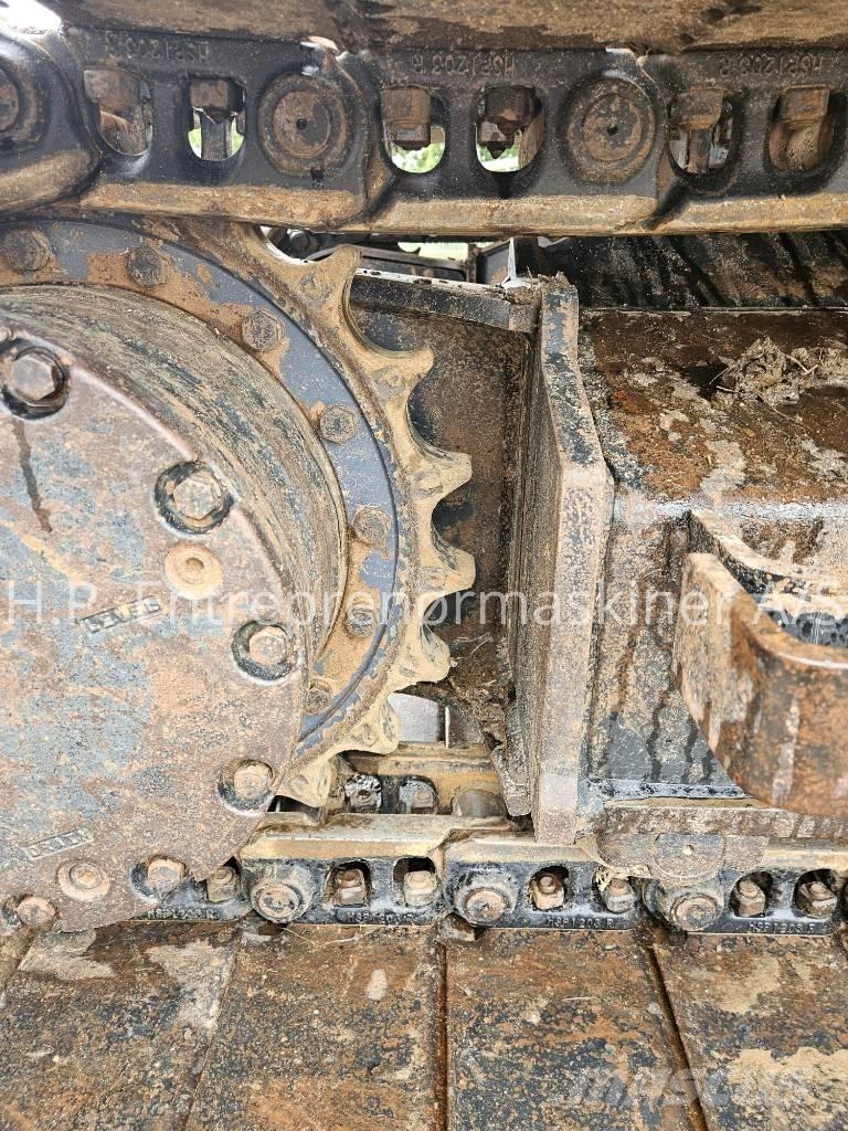 Hitachi ZX 135 US-7 Lánctalpas kotrók