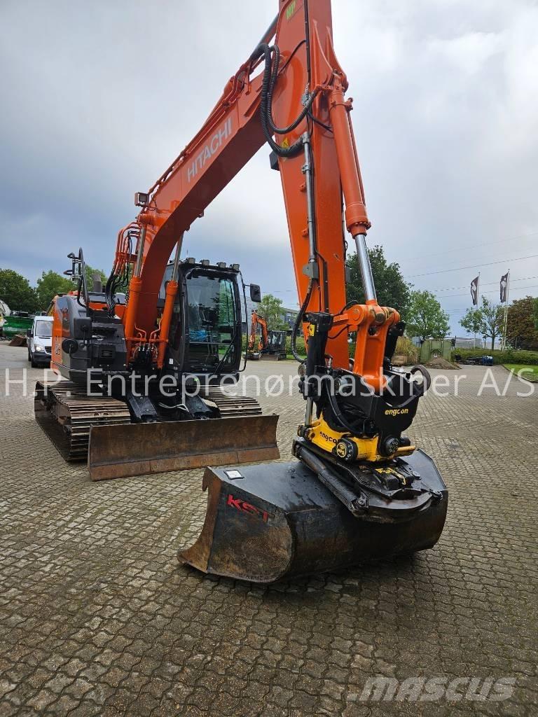 Hitachi ZX 135 US-7 Lánctalpas kotrók