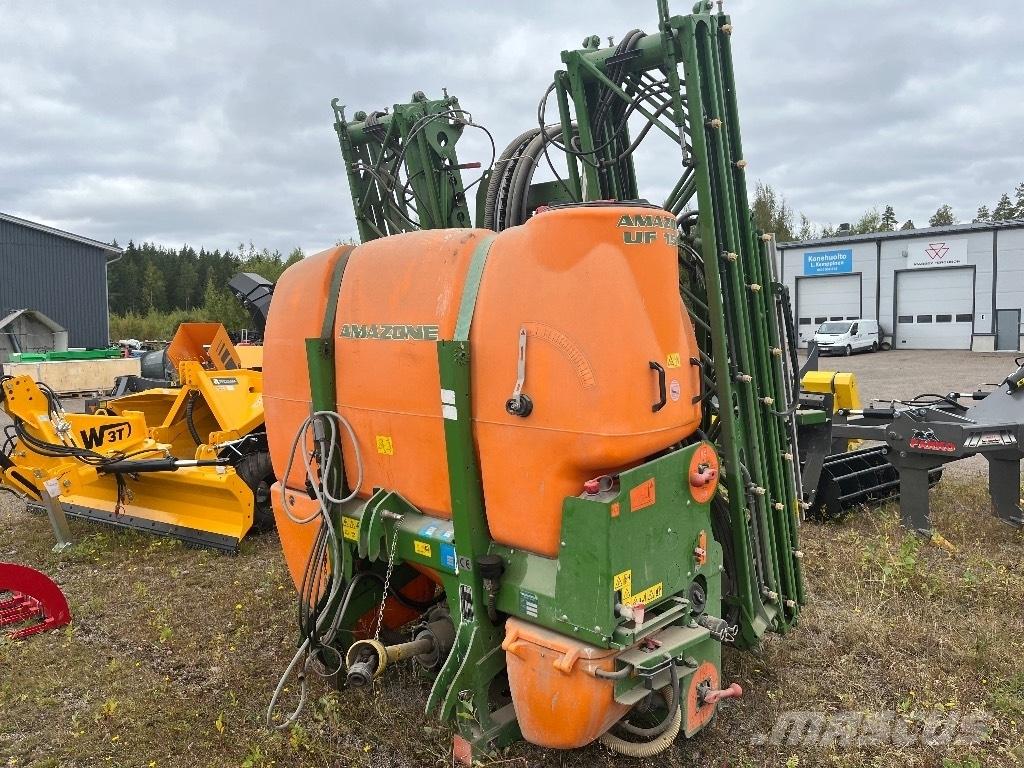 Amazone UF 1501 Vontatott trágyaszórók
