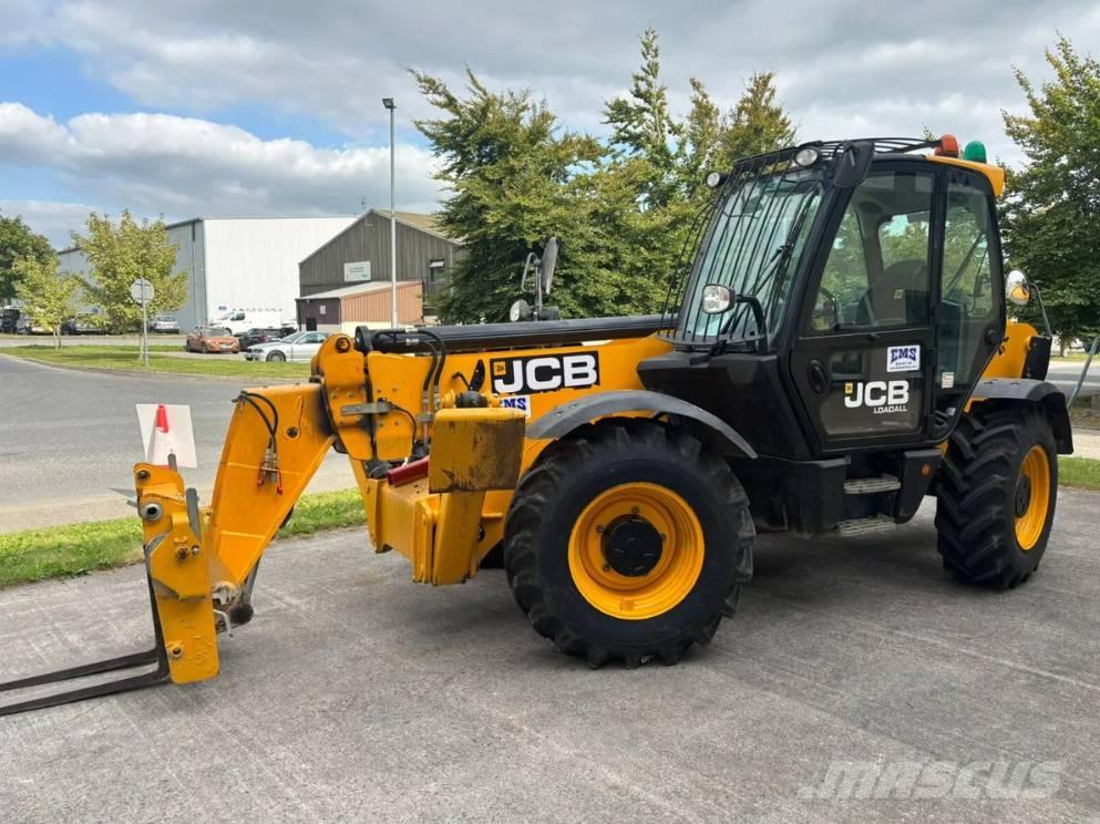 JCB 540-140 Teleszkópos rakodók
