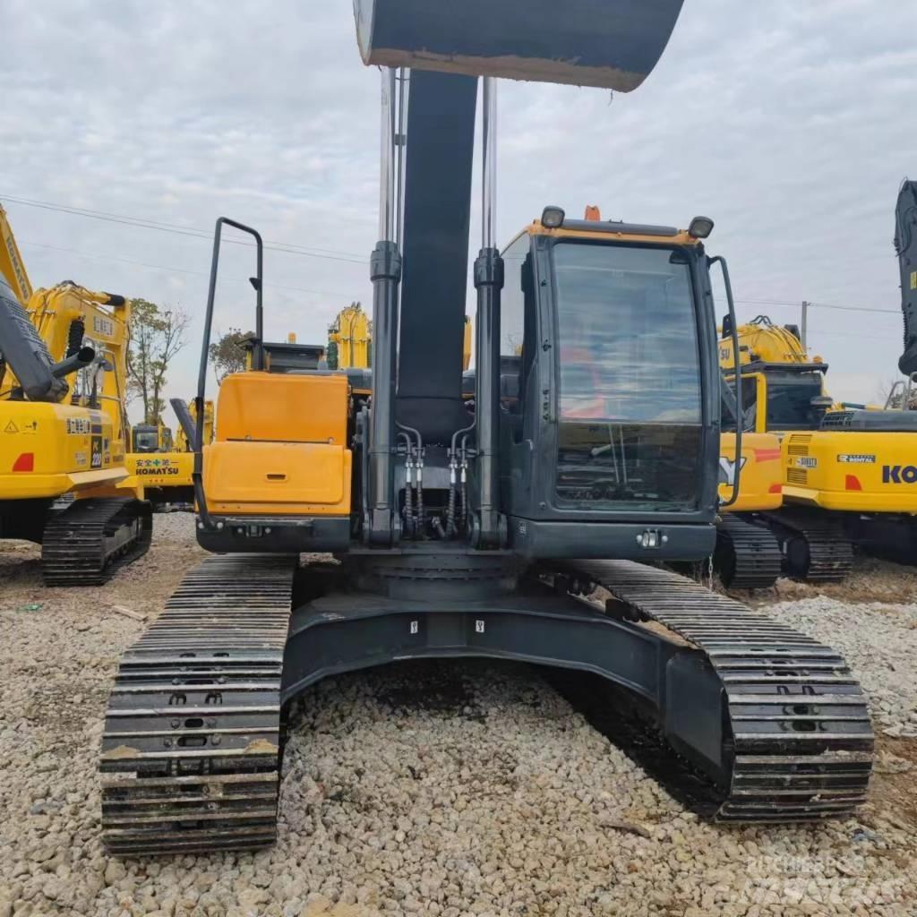 Hyundai 225VS Lánctalpas kotrók