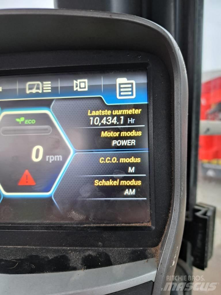 Hyundai HL 960 Gumikerekes homlokrakodók