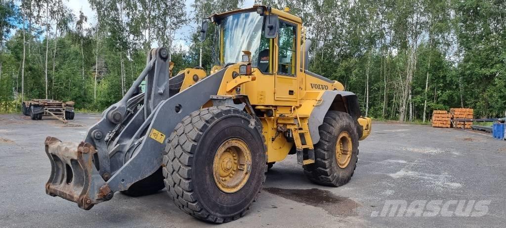 Volvo L 120 E Gumikerekes homlokrakodók