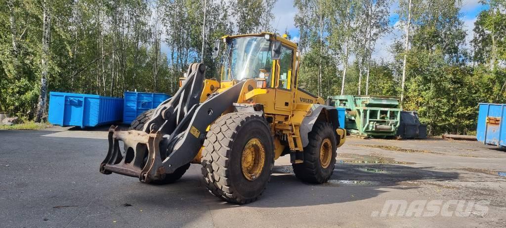 Volvo L 120 E Gumikerekes homlokrakodók
