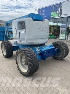 Genie Z 45/25 J RT Karos emelők
