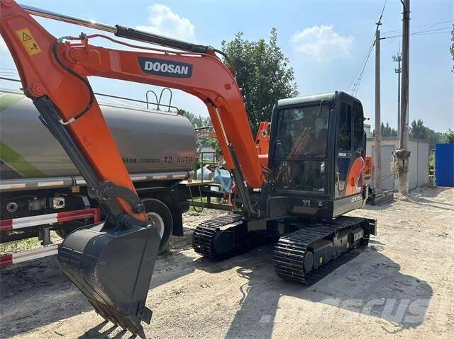 Doosan DX55 Mini kotrók < 7t