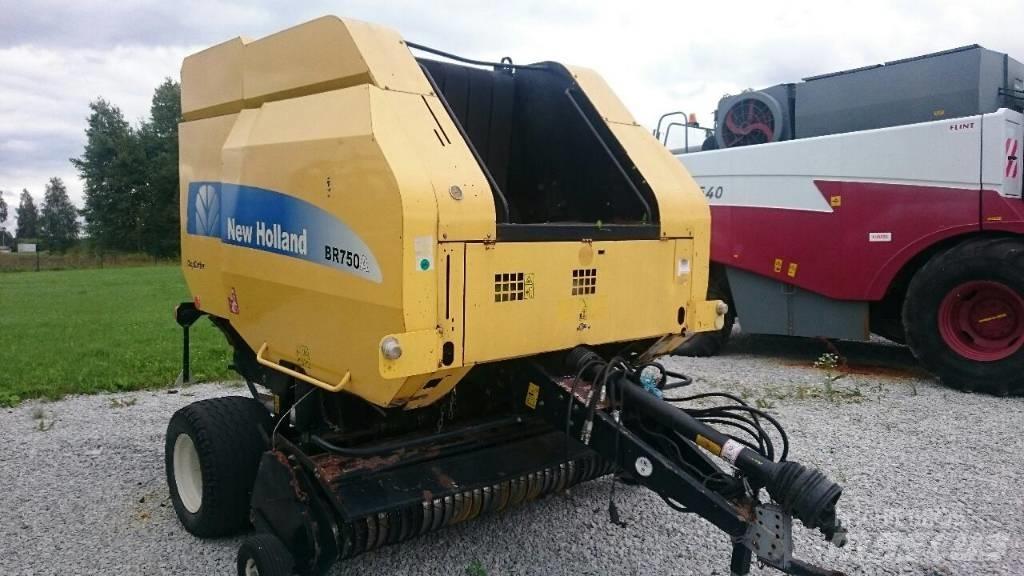 New Holland BR750A Körbálázók